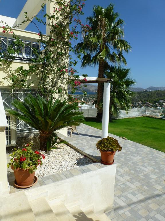 Апартаменты Seaview Near Athens & Sounio Анависсос Экстерьер фото